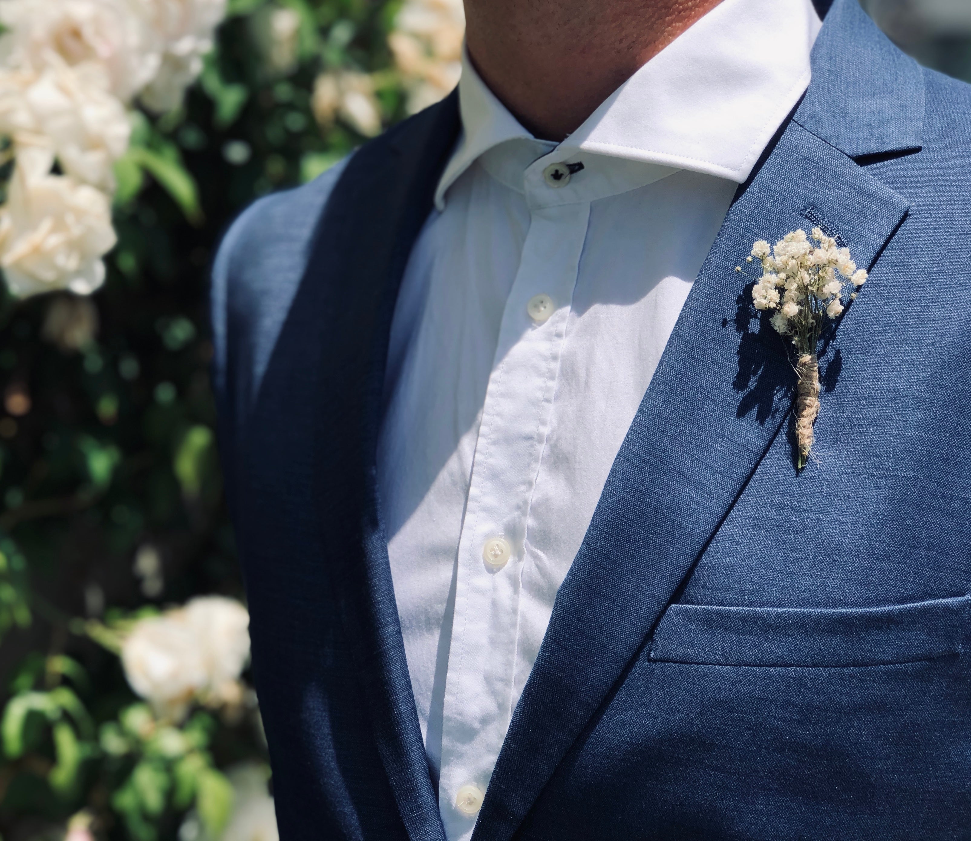 Baby's Breath Dried Flower Boutonnière