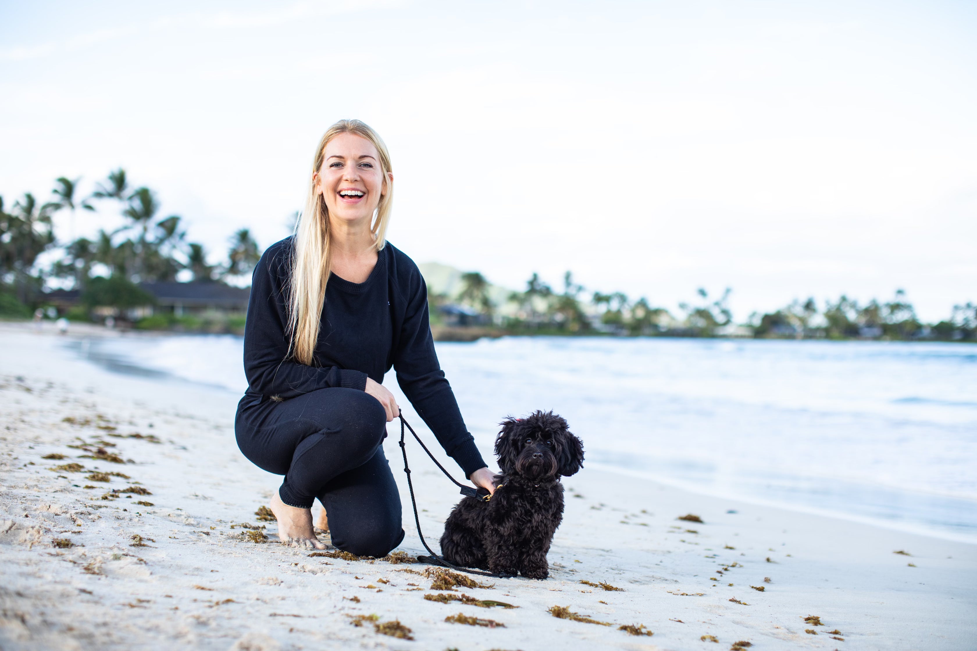 Lehua Simple Wave Joggers